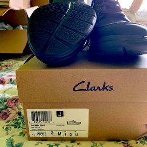 Mens Clark brand shoes